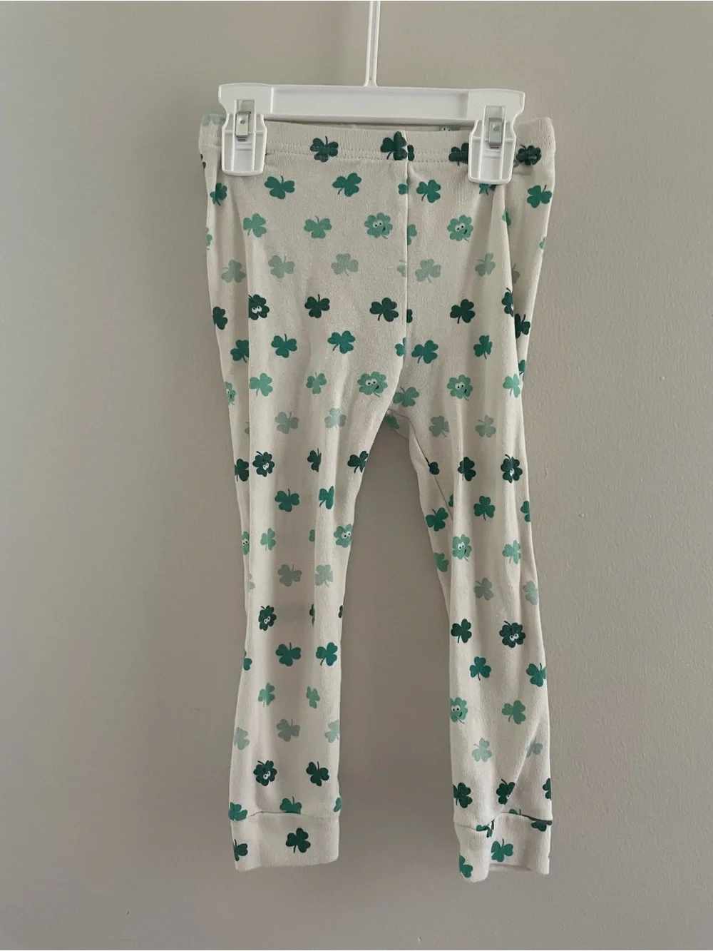 Baby Gap 3T Unisex Shamrock PJ Set